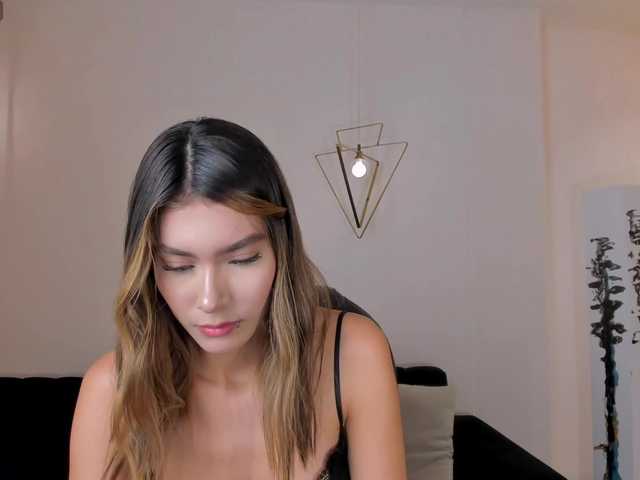 NiaSalvatore live cam on BongaCams