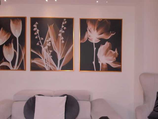 NiaSalvatore live cam on BongaCams