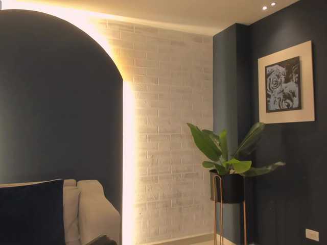 NiaSalvatore live cam on BongaCams