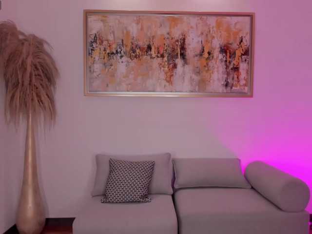 NiaSalvatore live cam on BongaCams