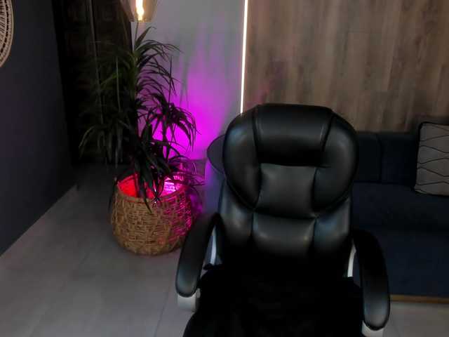 NiaSalvatore live cam on BongaCams