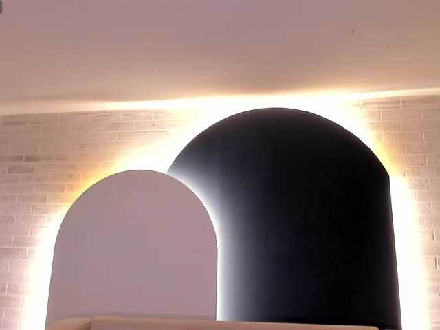 NiaSalvatore live cam on BongaCams