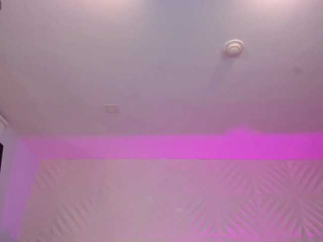 NiaSalvatore live cam on BongaCams