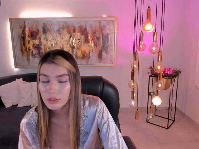 NiaSalvatore live cam on BongaCams