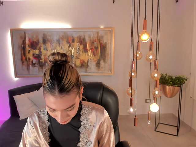 NiaSalvatore live cam on BongaCams