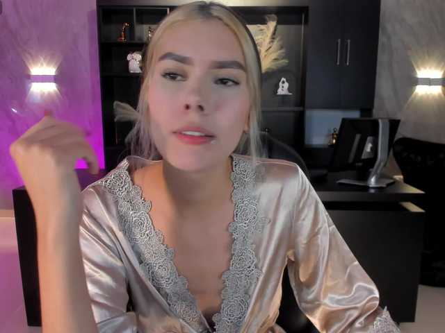 NiaSalvatore live cam on BongaCams
