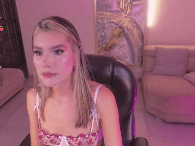 NiaSalvatore live cam on BongaCams