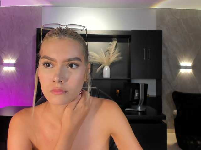 NiaSalvatore live cam on BongaCams