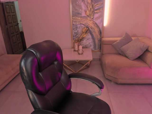 NiaSalvatore live cam on BongaCams