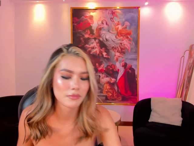 NiaSalvatore live cam on BongaCams