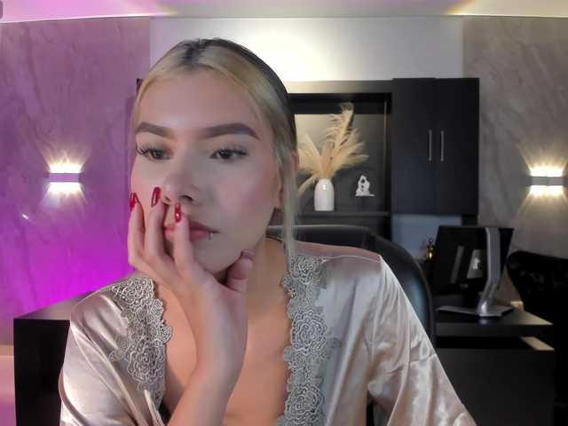 NiaSalvatore live cam on BongaCams