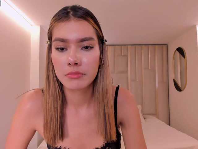 NiaSalvatore live cam on BongaCams