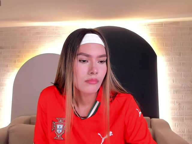 NiaSalvatore live cam on BongaCams