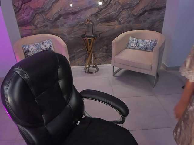 NiaSalvatore live cam on BongaCams