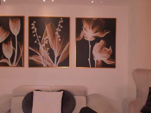 NiaSalvatore live cam on BongaCams
