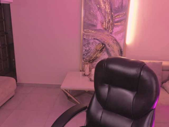 NiaSalvatore live cam on BongaCams