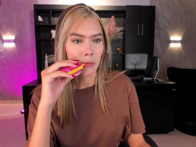NiaSalvatore live cam on BongaCams