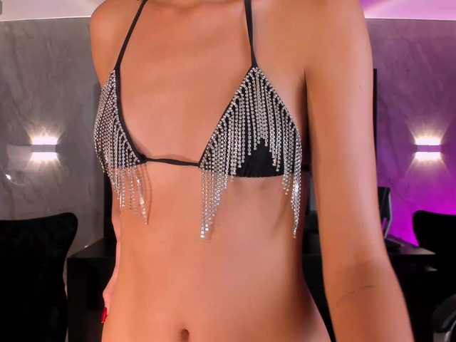 NiaSalvatore live cam on BongaCams