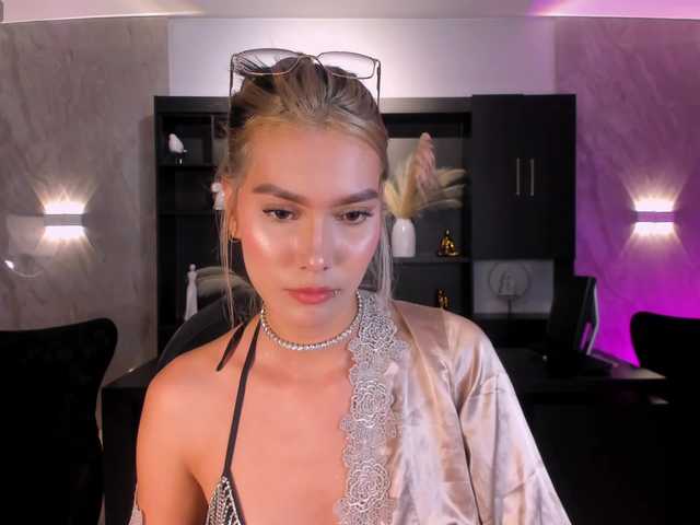 NiaSalvatore live cam on BongaCams