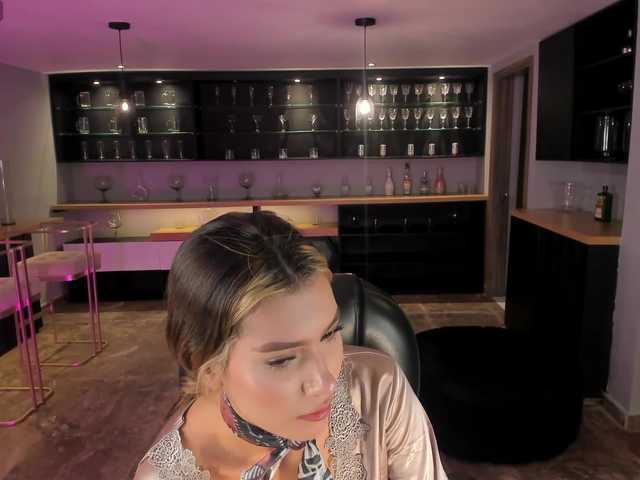 NiaSalvatore live cam on BongaCams