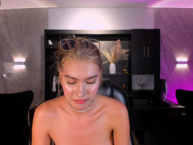 NiaSalvatore live cam on BongaCams