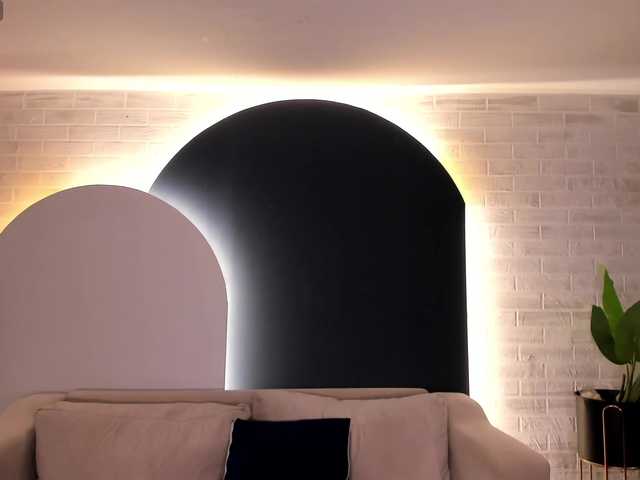NiaSalvatore live cam on BongaCams
