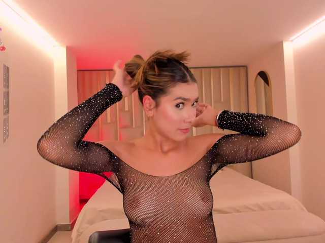 NiaSalvatore live cam on BongaCams