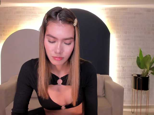 NiaSalvatore live cam on BongaCams