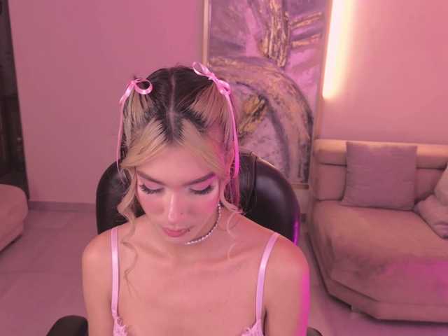 NiaSalvatore live cam on BongaCams