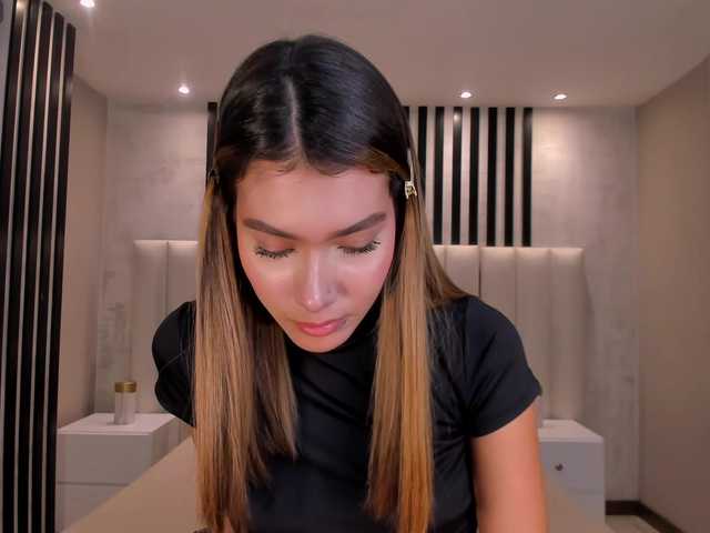 NiaSalvatore live cam on BongaCams
