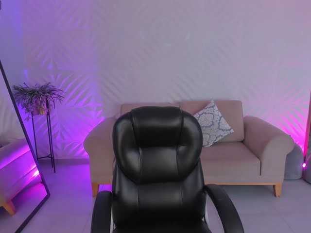 NiaSalvatore live cam on BongaCams