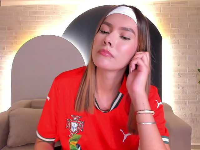 NiaSalvatore live cam on BongaCams
