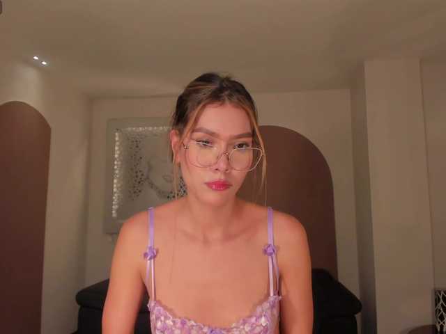 NiaSalvatore live cam on BongaCams