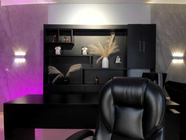 NiaSalvatore live cam on BongaCams