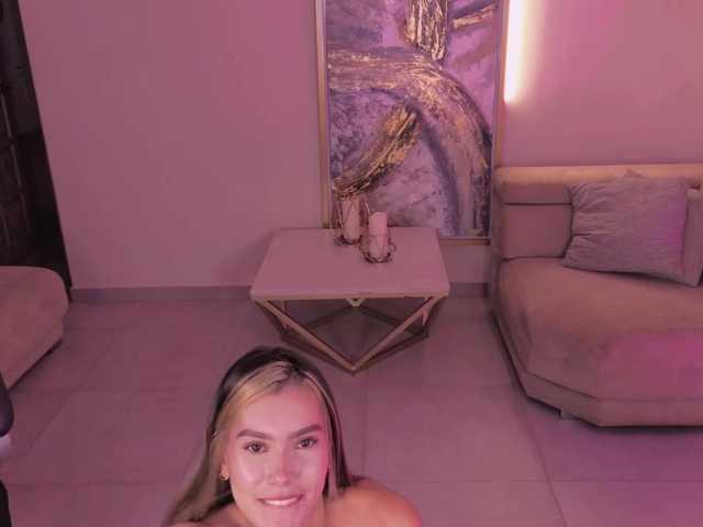 NiaSalvatore live cam on BongaCams