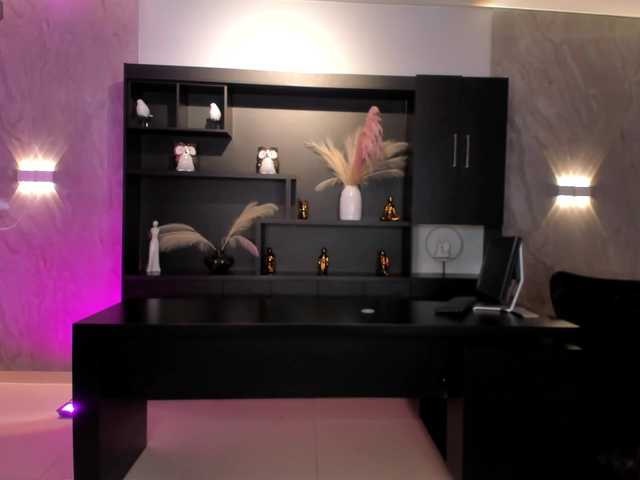 NiaSalvatore live cam on BongaCams