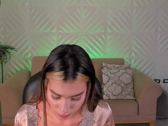 NiaSalvatore live cam on BongaCams