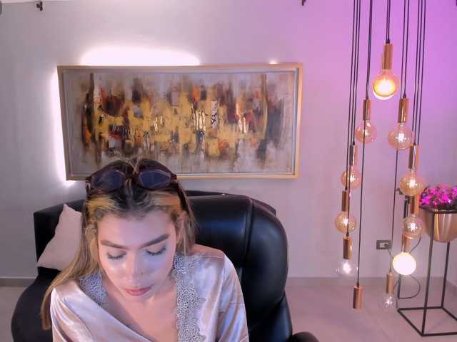NiaSalvatore live cam on BongaCams