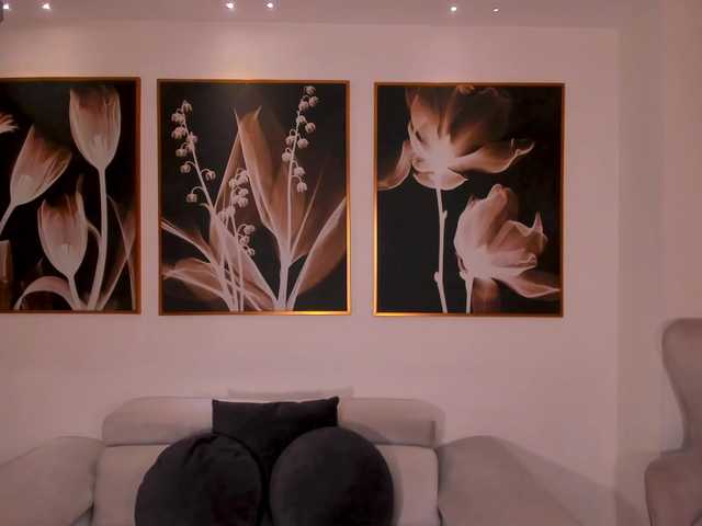 NiaSalvatore live cam on BongaCams