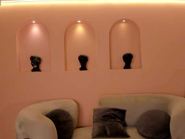 NiaSalvatore live cam on BongaCams