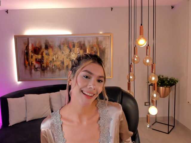 NiaSalvatore live cam on BongaCams