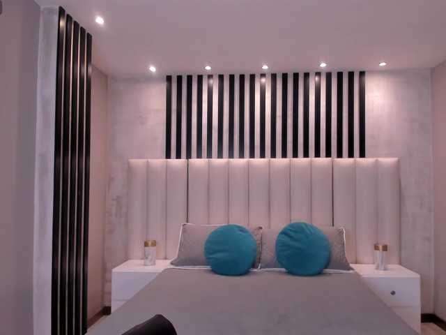 NiaSalvatore live cam on BongaCams