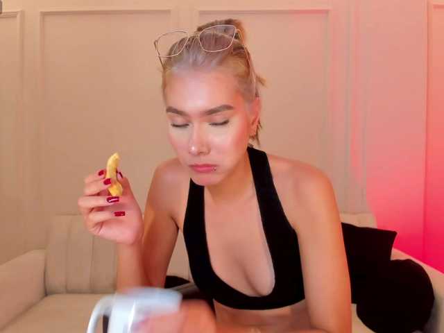 NiaSalvatore live cam on BongaCams