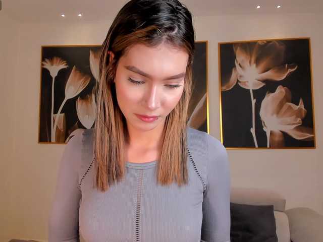 NiaSalvatore live cam on BongaCams