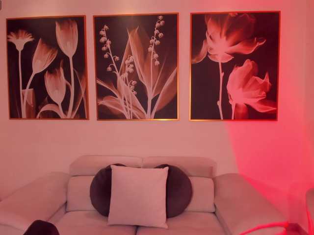 NiaSalvatore live cam on BongaCams