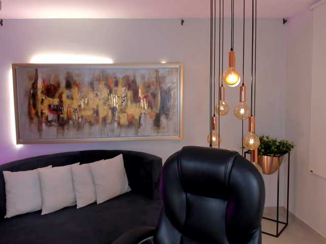 NiaSalvatore live cam on BongaCams