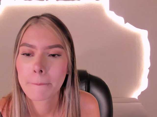 NiaSalvatore live cam on BongaCams