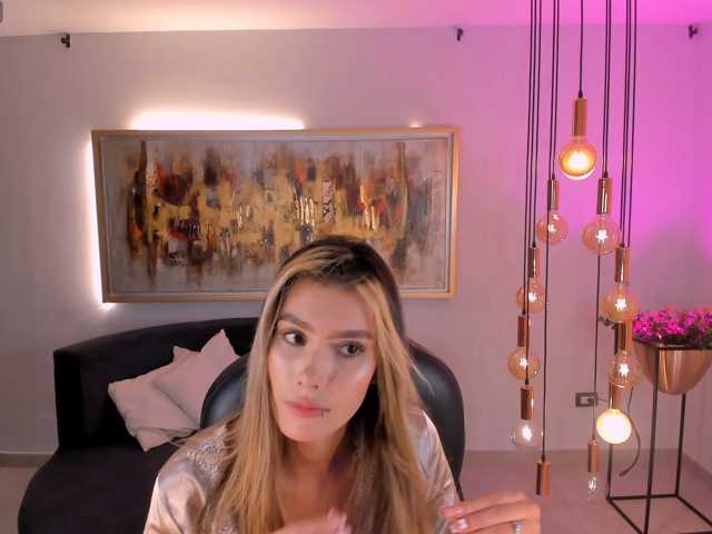 NiaSalvatore live cam on BongaCams