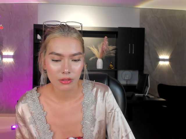 NiaSalvatore live cam on BongaCams
