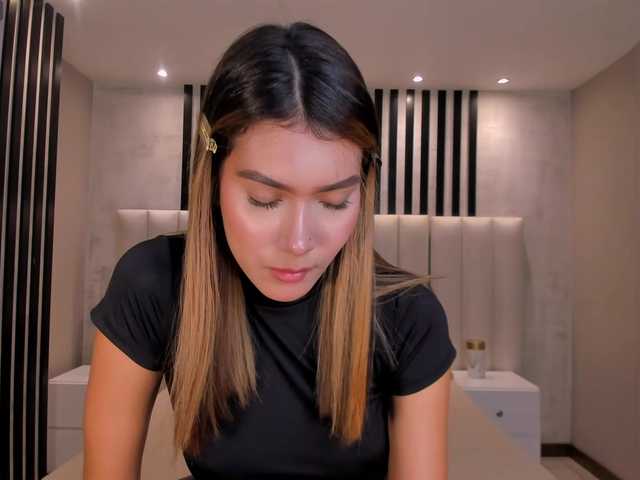 NiaSalvatore live cam on BongaCams